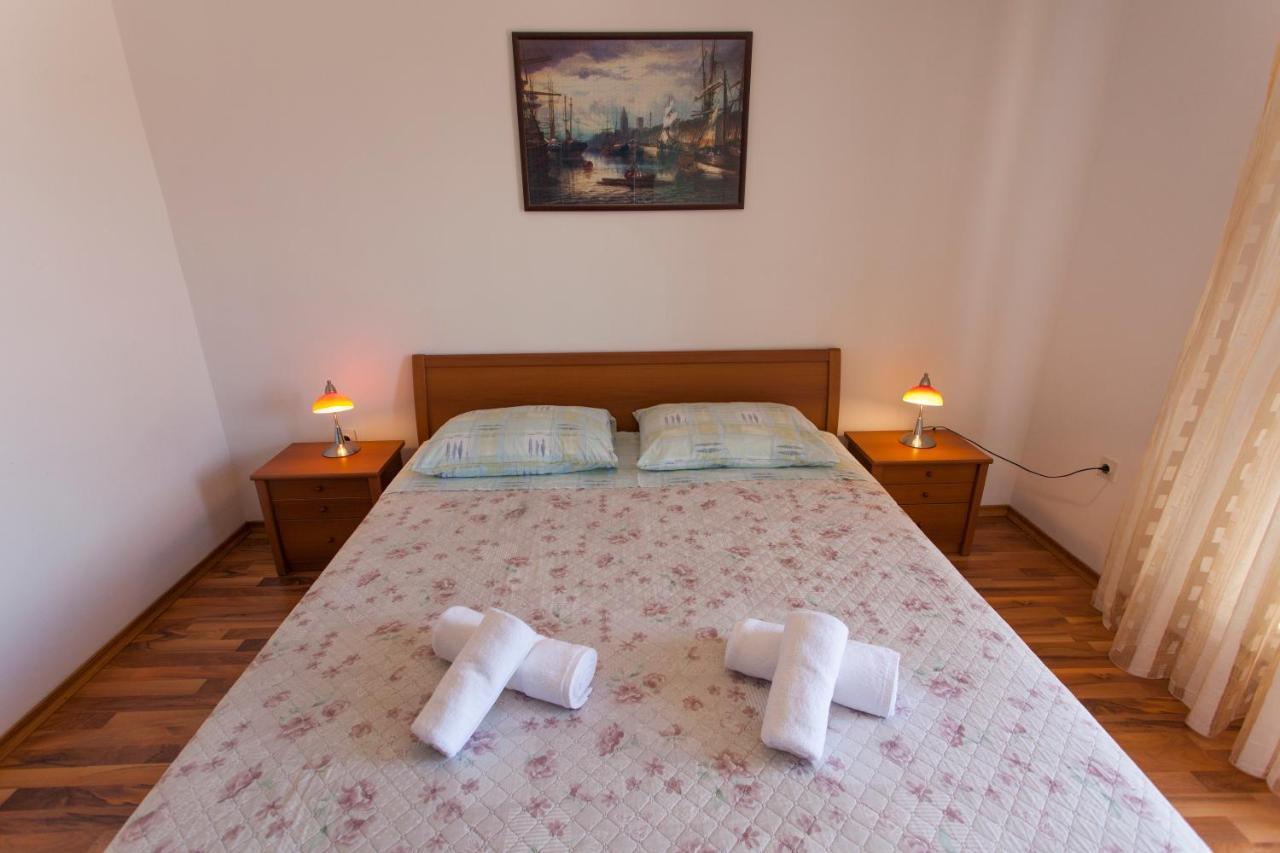 Apartman Budimir1 Cres Exteriör bild
